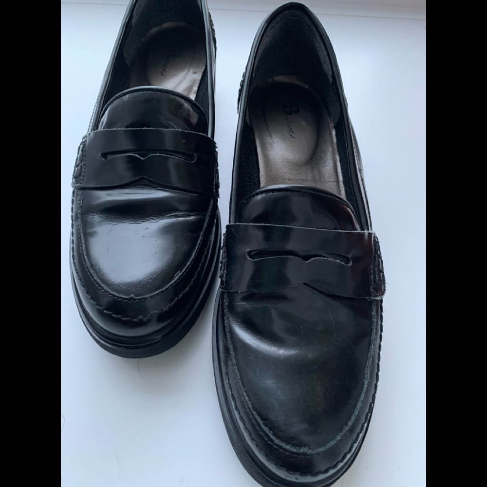 Elegant Black Patent Loafers for Women